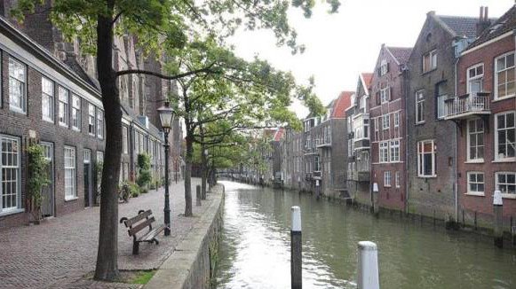 Old quay Dordrecht