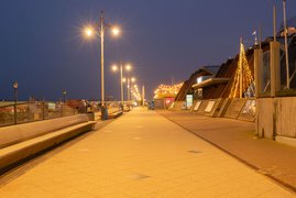 Night time at Scheveningen boulevard during lockdown