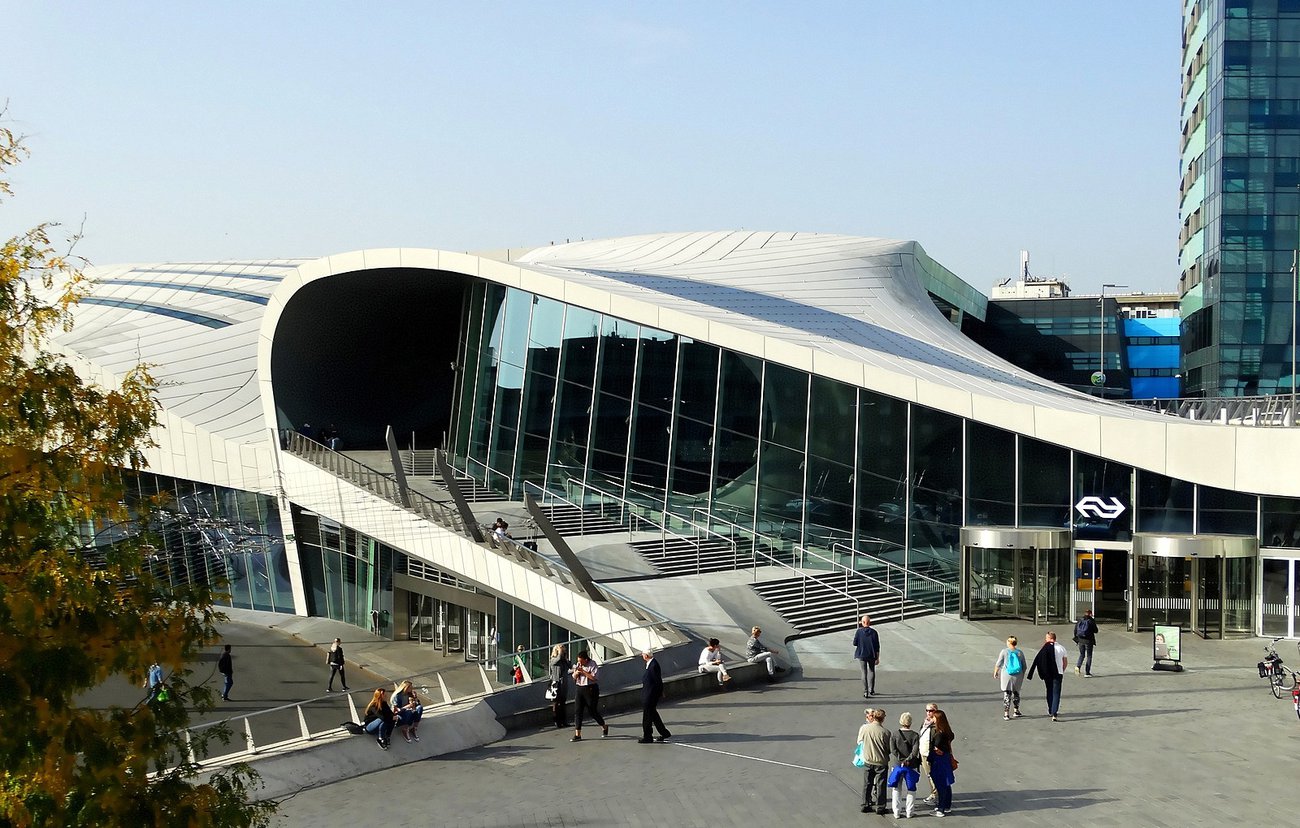 Modern train station curved Arnhem