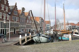 historic harbor Hoorn 2