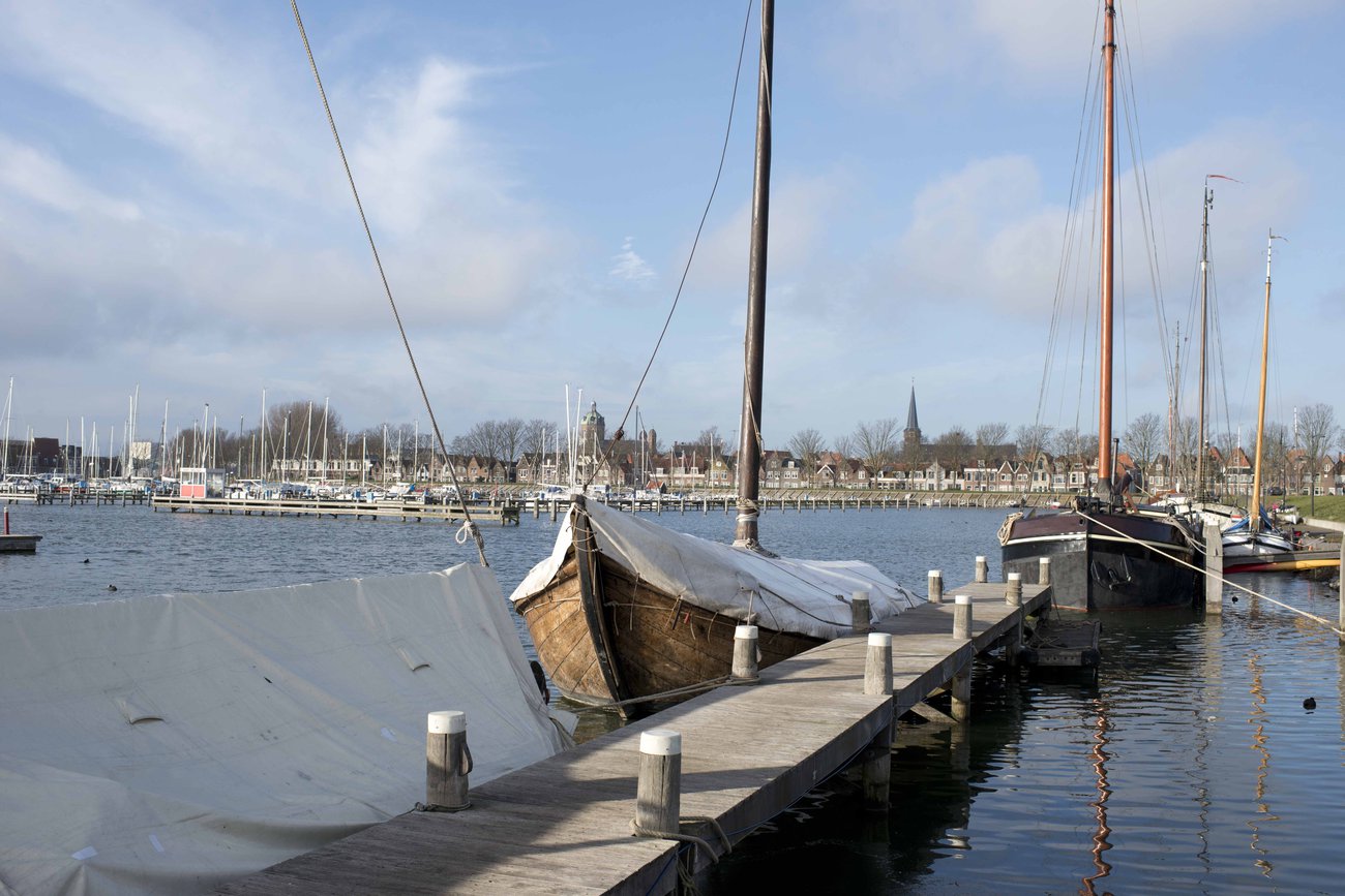 Historic harbor Hoorn 4